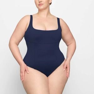 NWT SKIMS Shaping Swim Tank One Piece in Midnight Size Small